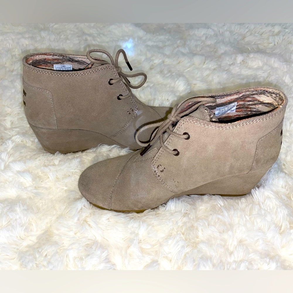 Toms Wedge Lace Up Ankle Boots